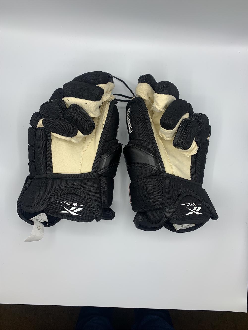 shark football gloves
