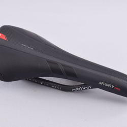 bontrager affinity pro carbon saddle
