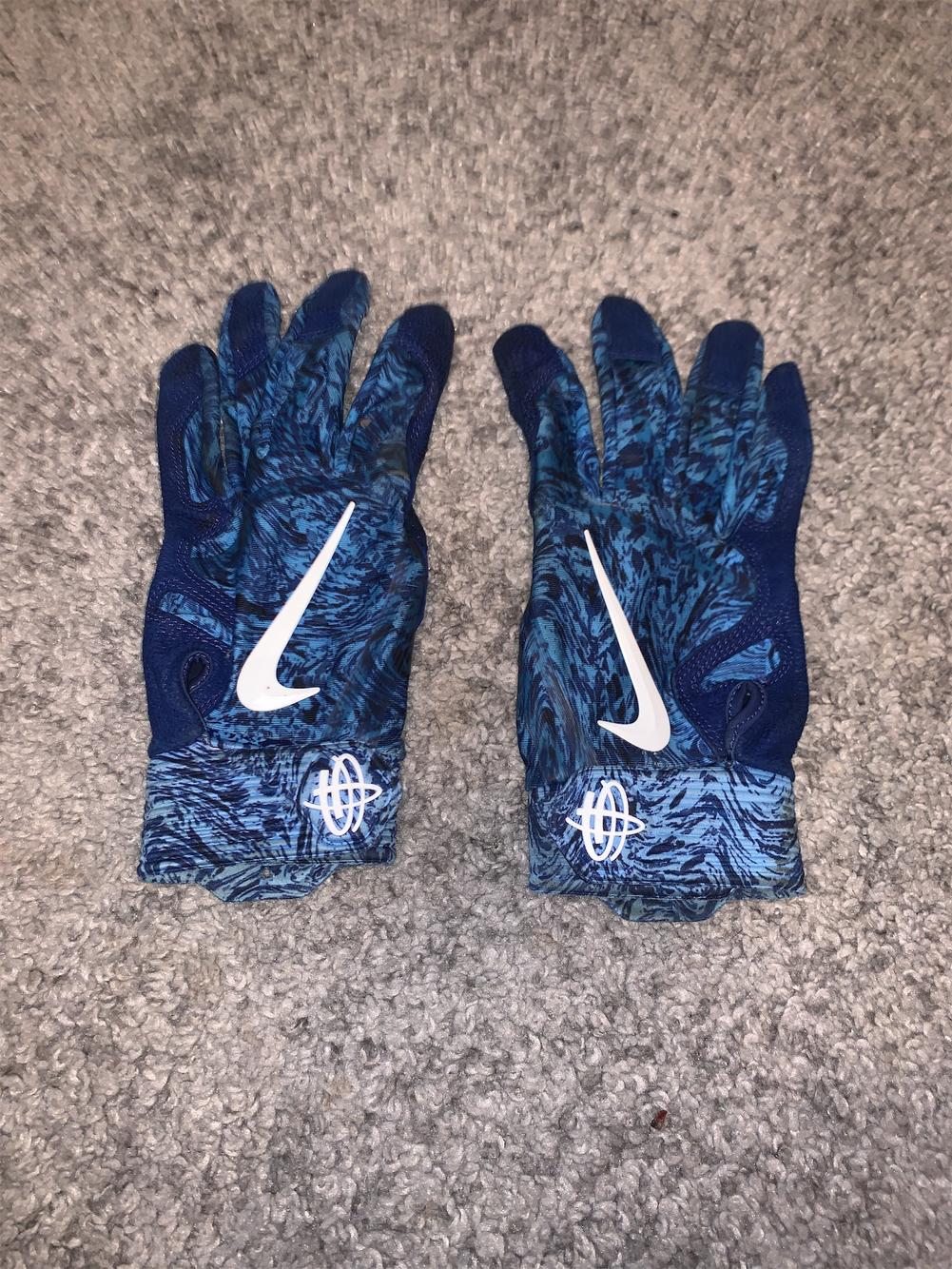 mens nike huarache gloves