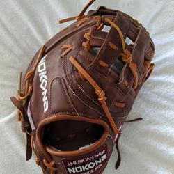 nokona walnut first base