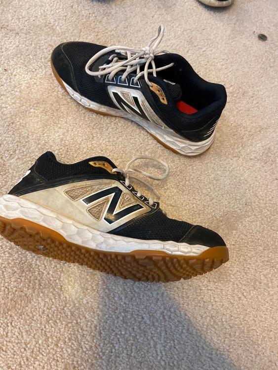 new balance 10.5 new balance 10.5