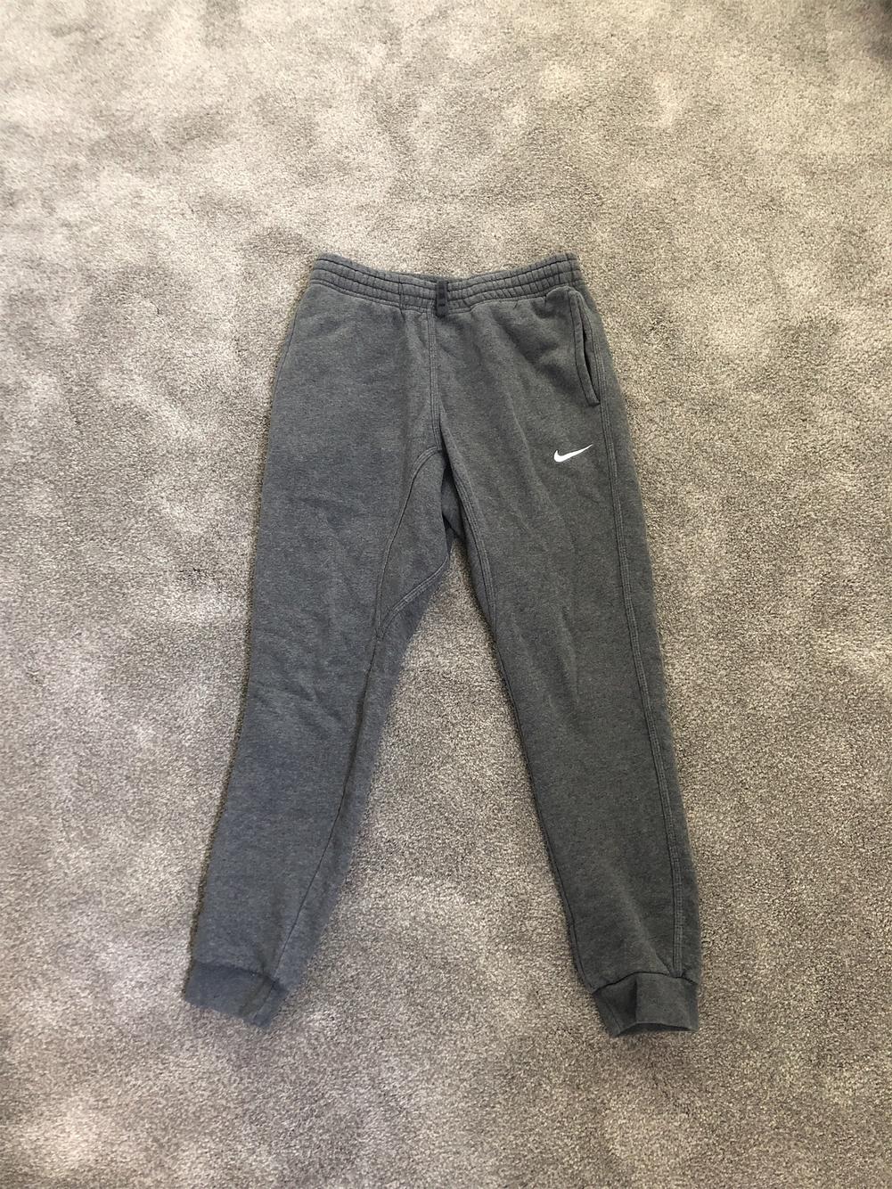 mens xs nike joggers