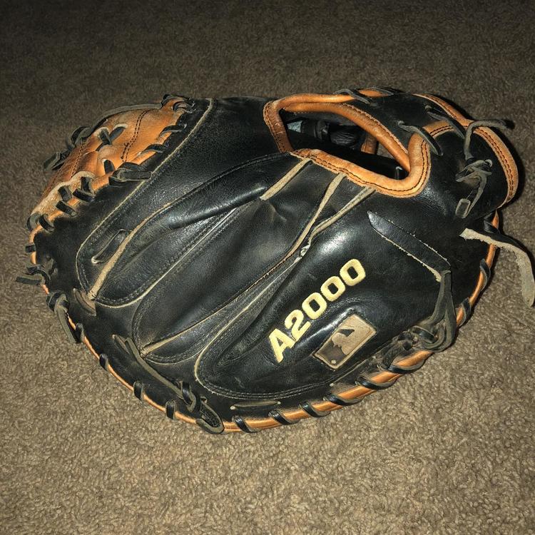 used catchers mitt