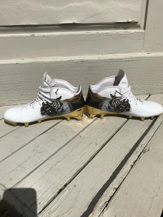 adidas tiger cleats