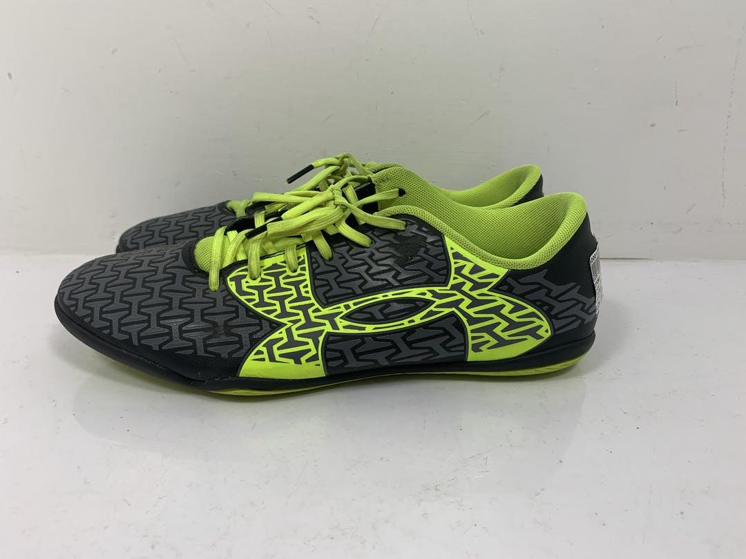 under armour indoor soccer shoes youth