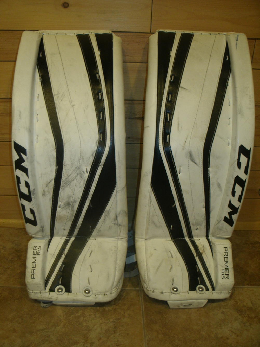 Sidelineswap goalie pads Clearance