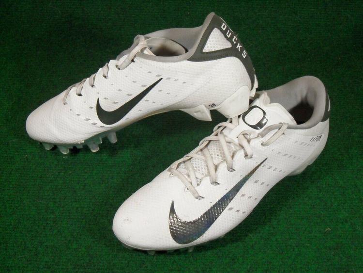 oregon ducks football cleats