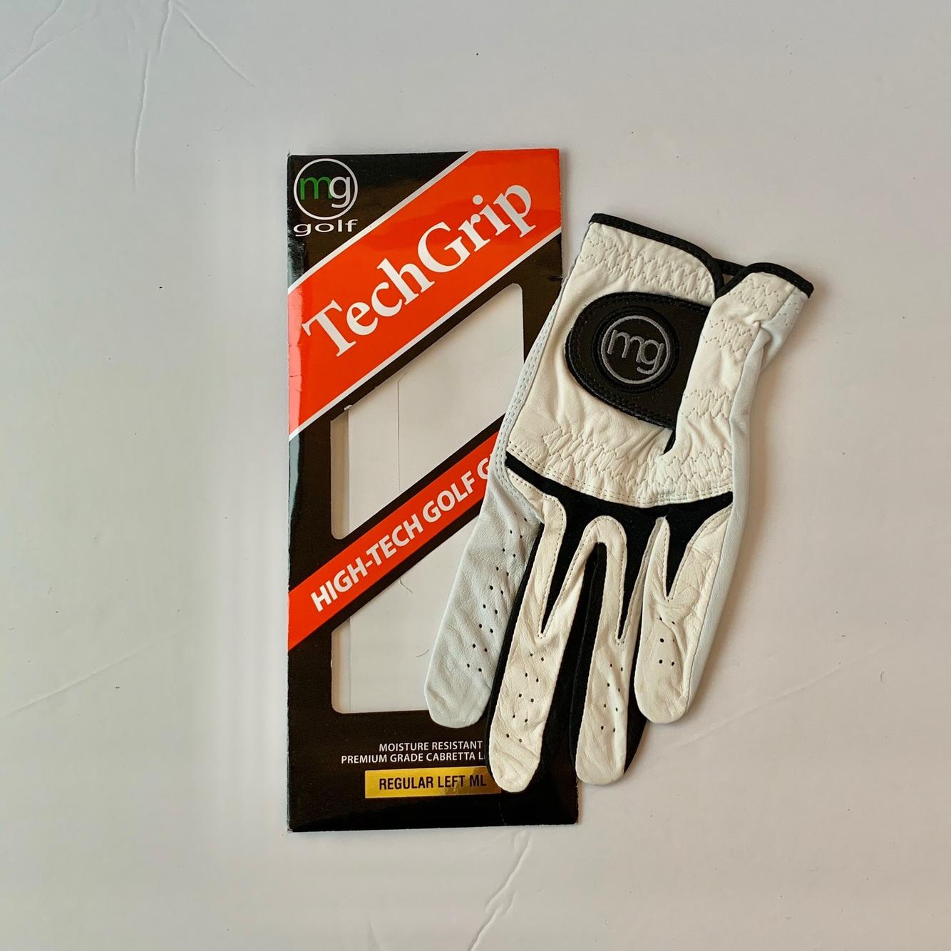BRAND NEW TechGrip MG Golf Glove Medium/Large SidelineSwap