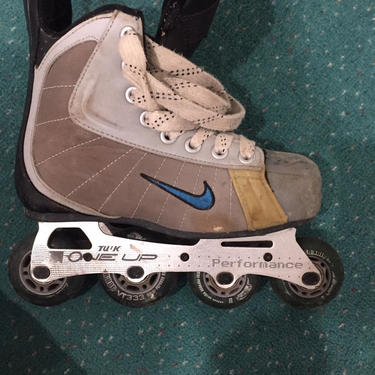 Nike Junior EE (Extra Wide) Size 2 Inline Inline, Roller & Street