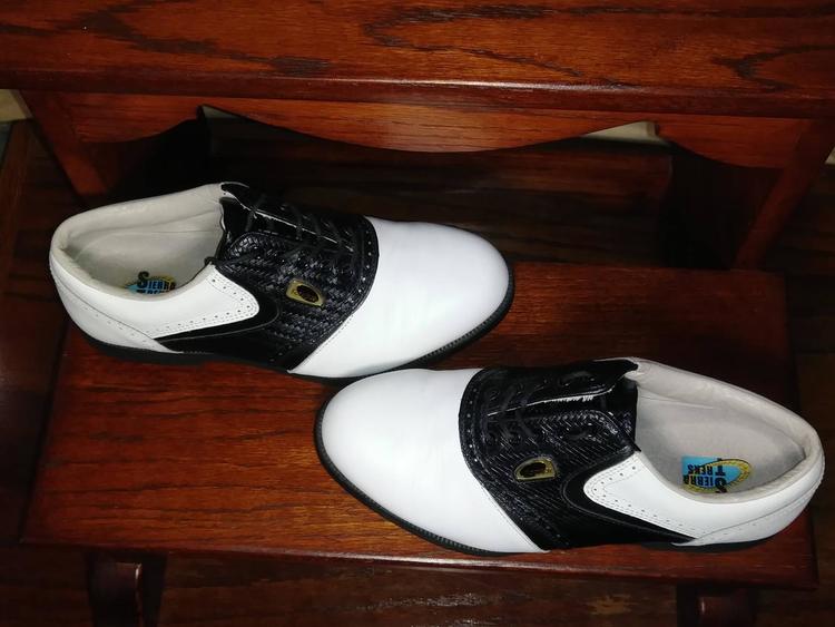 footjoy soft spike golf shoes