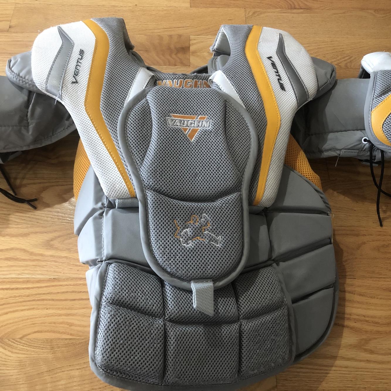 Used Large Vaughn Ventus LT60 Goalie Chest Protector SidelineSwap