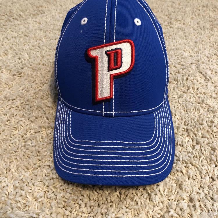 pistons hat