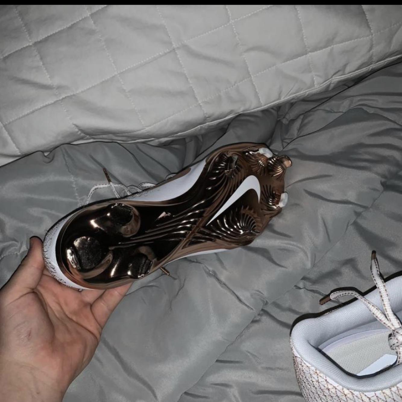 nike vapor molded baseball cleats