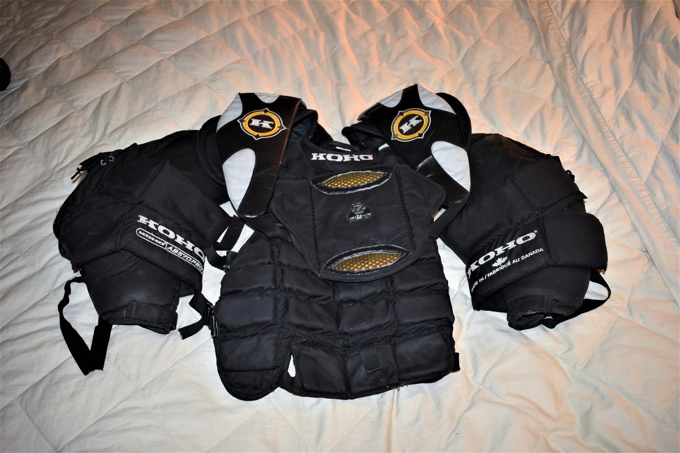 Koho AB570PRO Goalie Chest Protector, Large SidelineSwap