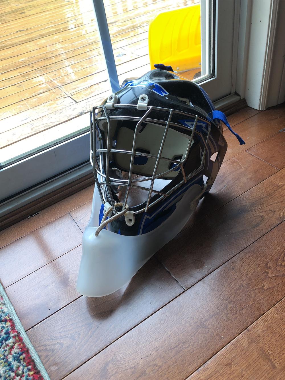 Hockey TPS Goalie Mask+dangle/throat Guard SidelineSwap