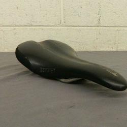 bontrager affinity comp saddle