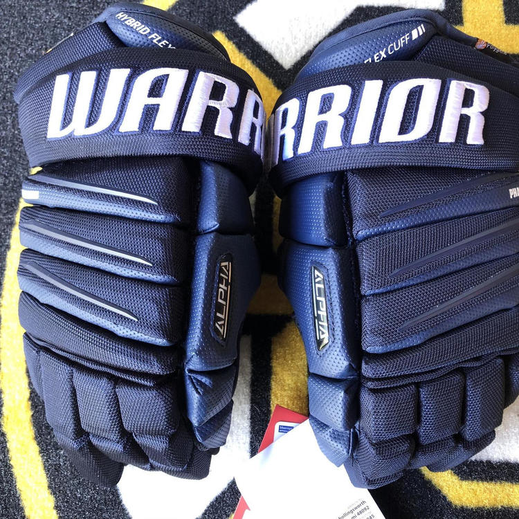 Warrior alpha qx gloves Clearance