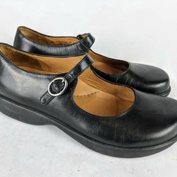 dansko patent leather mary janes