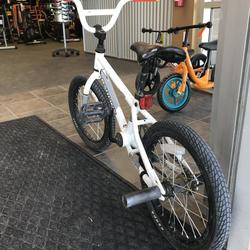 redline boys bike