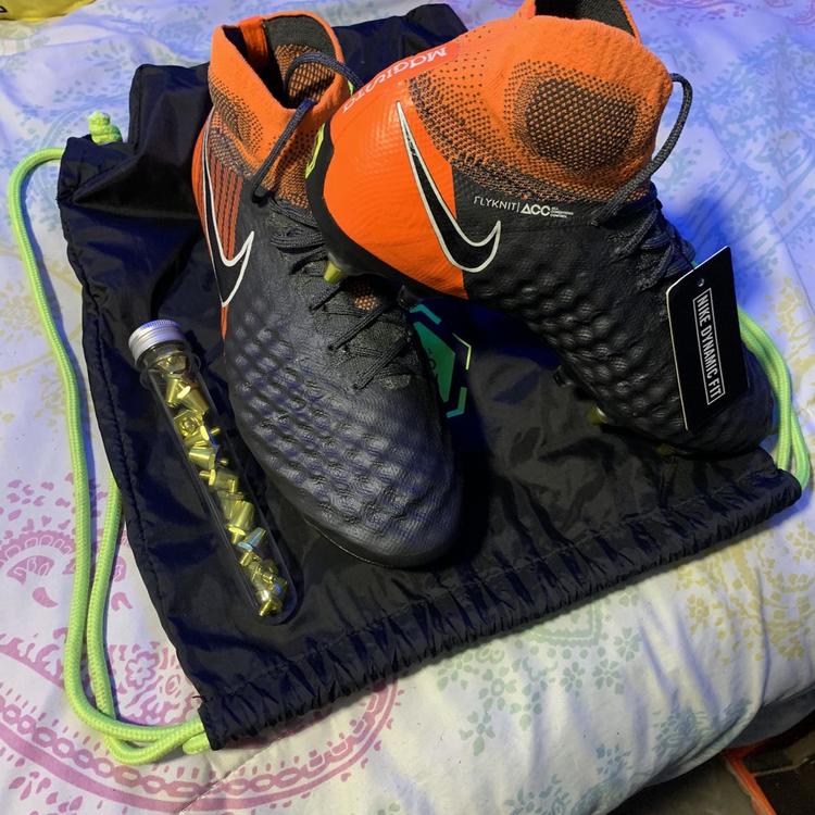 adidas magista