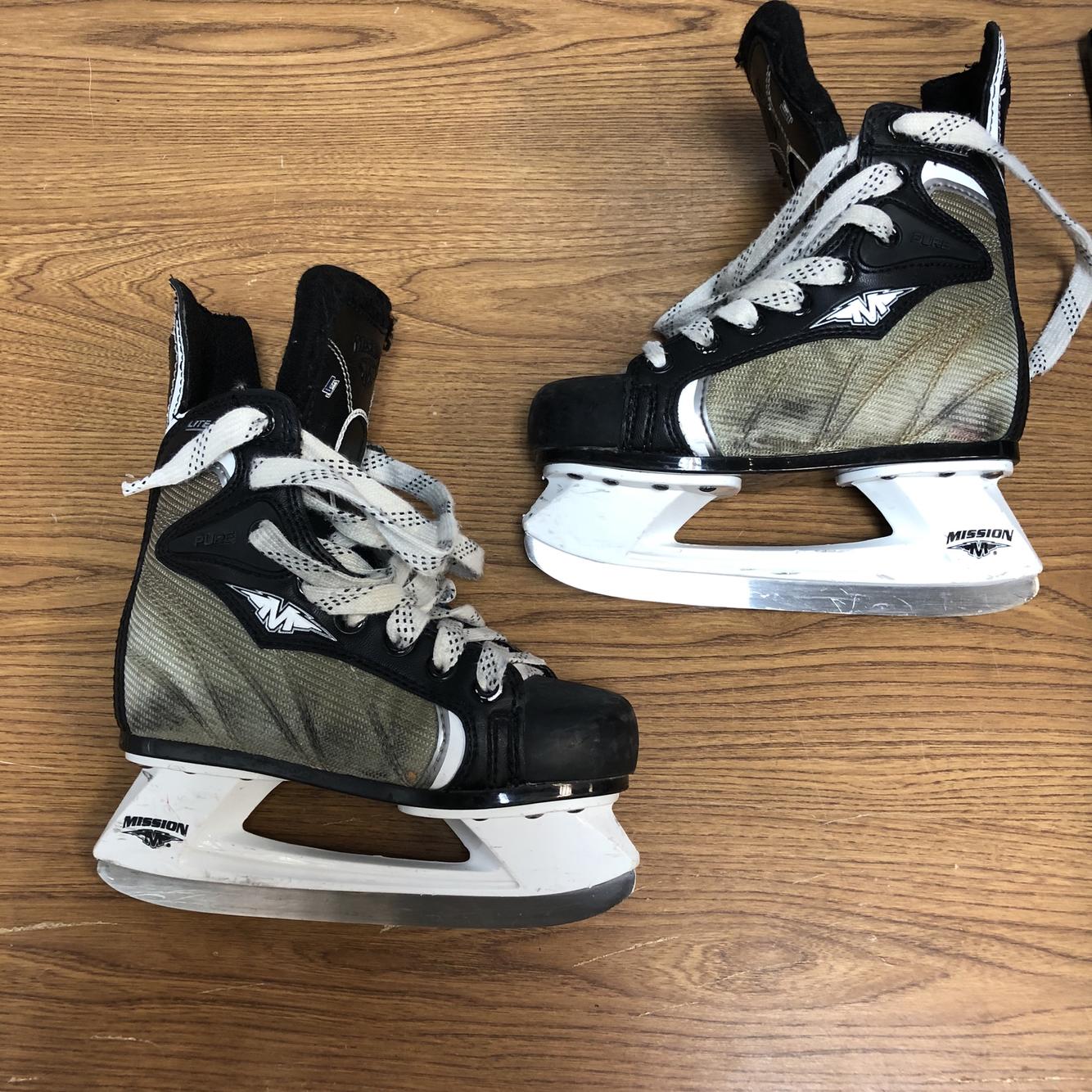 Mission Used FL Pure Regular Width Size 13 Hockey Skates