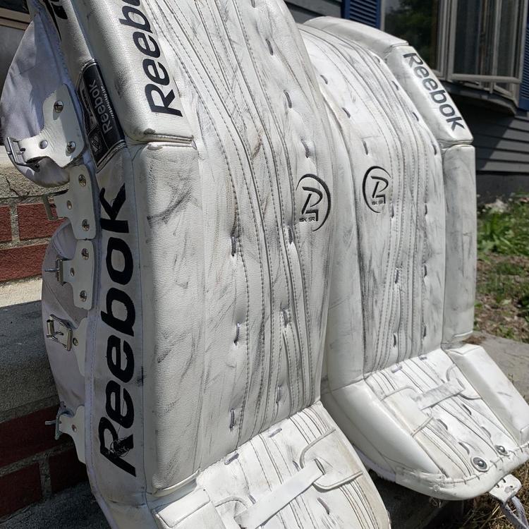 reebok 18k goalie pads