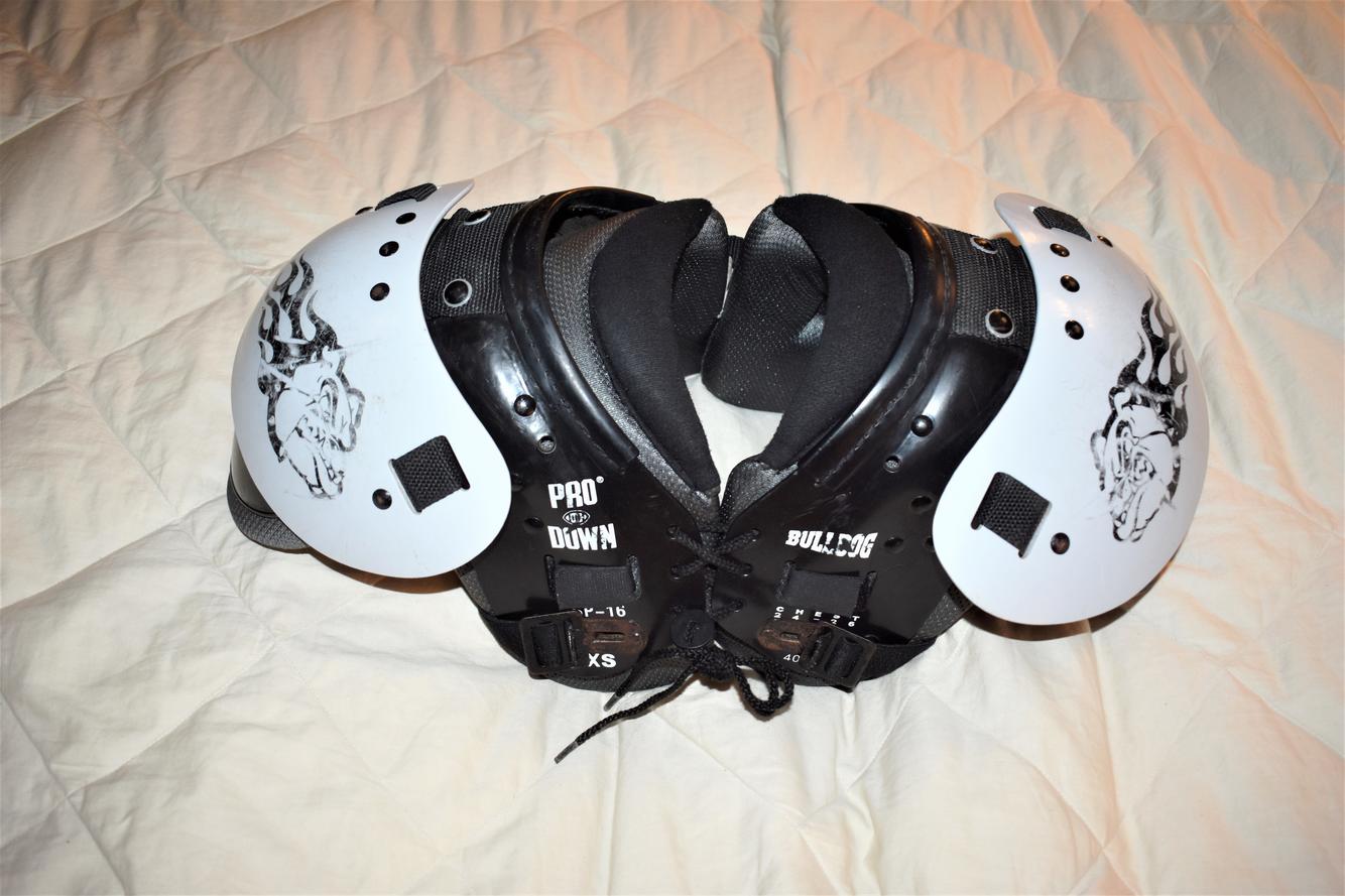 Pro Down Bulldog Football Shoulder Pads, Youth XXS (1112") SidelineSwap