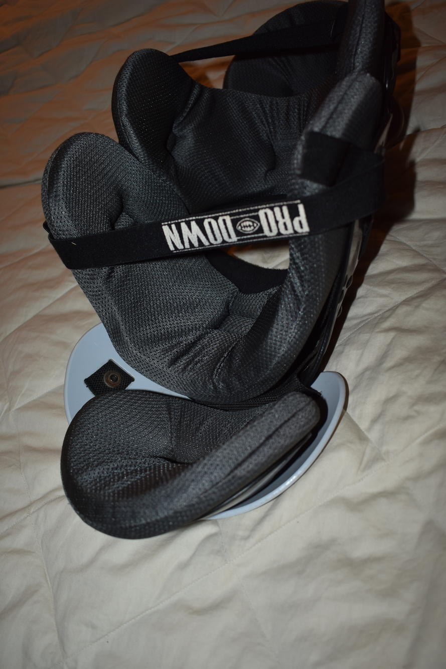 Pro Down Bulldog Football Shoulder Pads, Youth XXS (1112") SidelineSwap