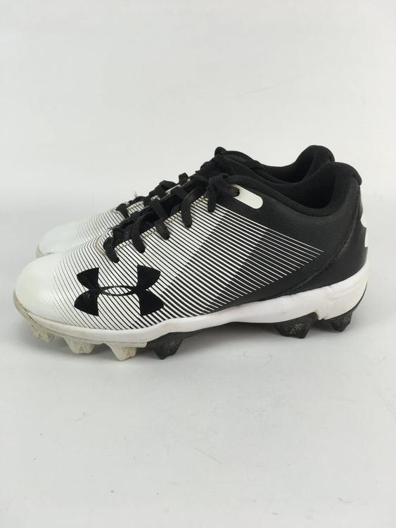 baseball & softball cleats