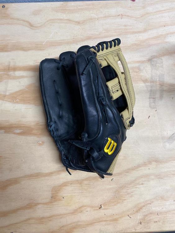 a600 baseball glove