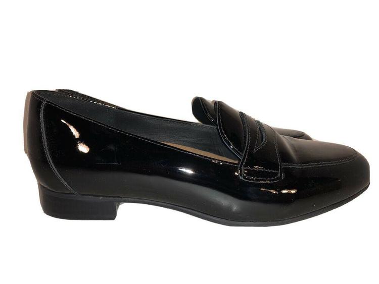 clarks patent leather loafers