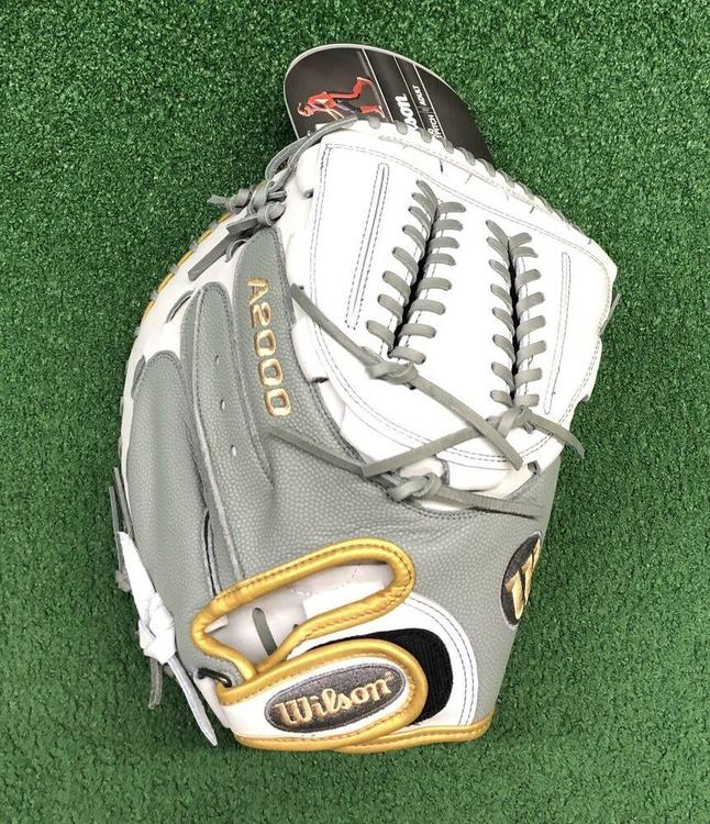 wilson softball catchers mitt