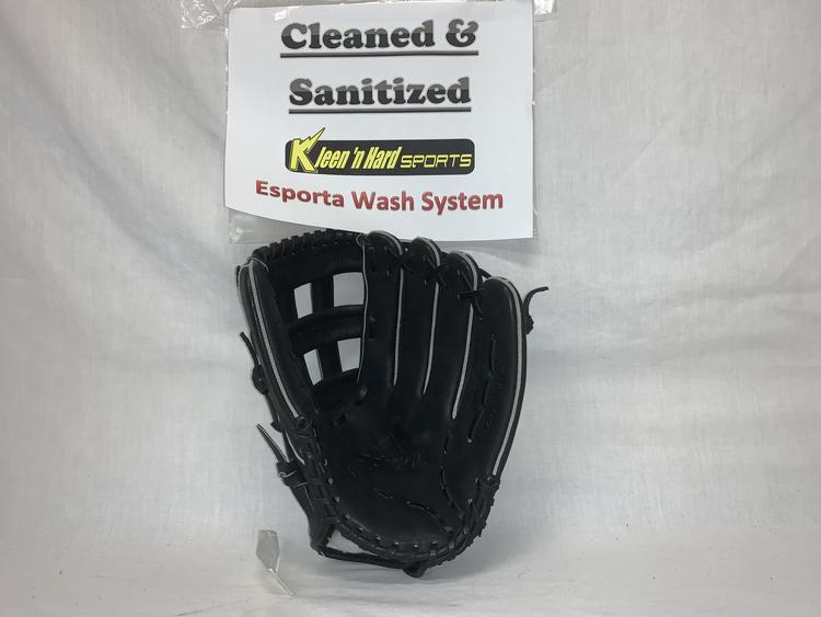 adidas outfield glove