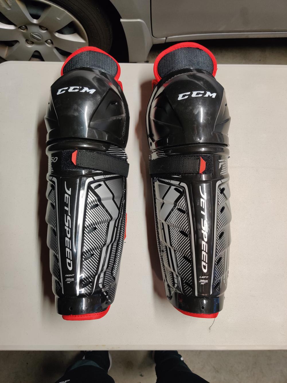 Like New 14" CCM JetSpeed FT350 Shin Pads SidelineSwap