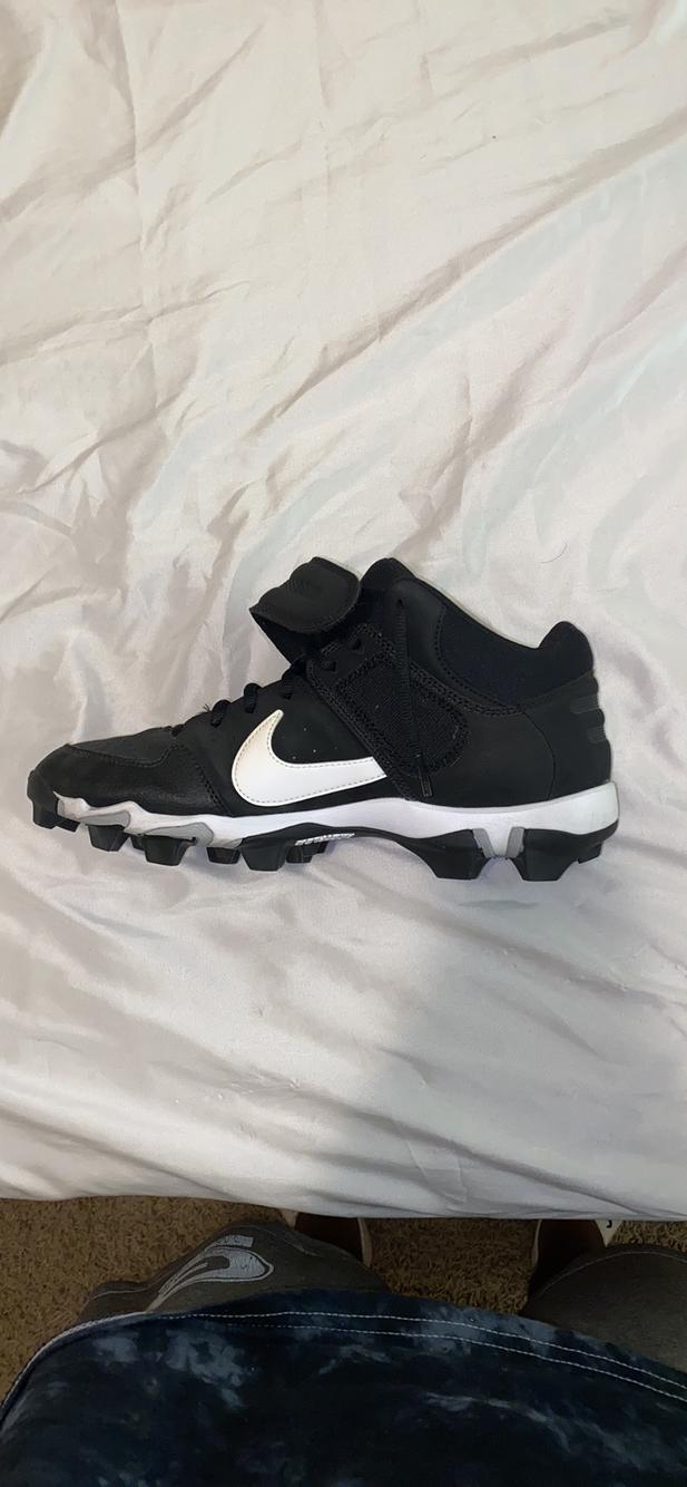 nike huarache varsity keystone