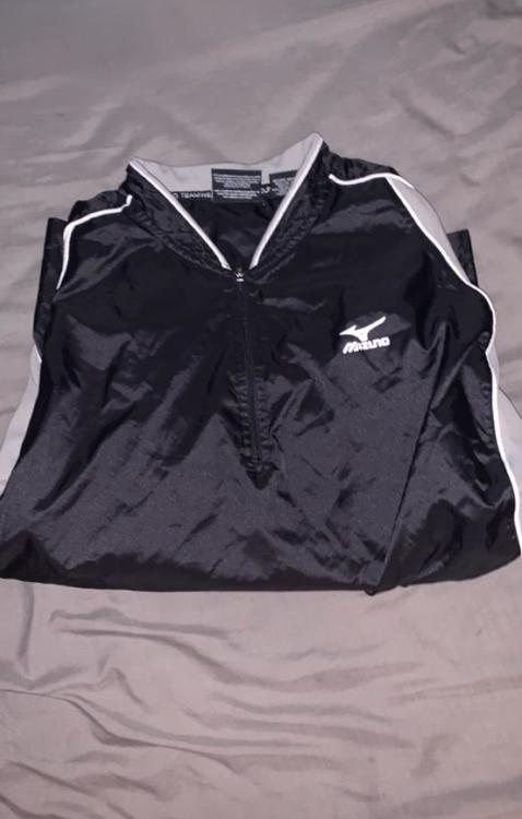 mizuno baseball pullover