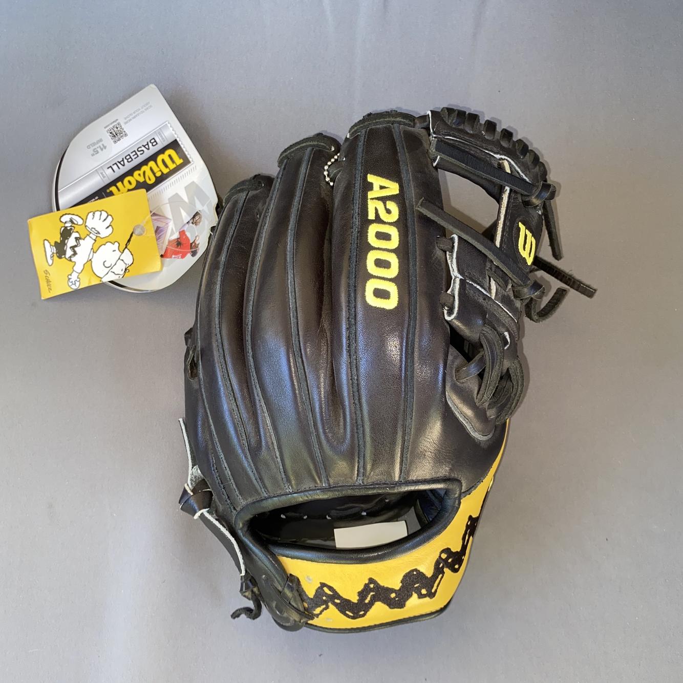 VERY RARE NWT Charlie Brown Wilson A2000 All Star Game Limited Edition