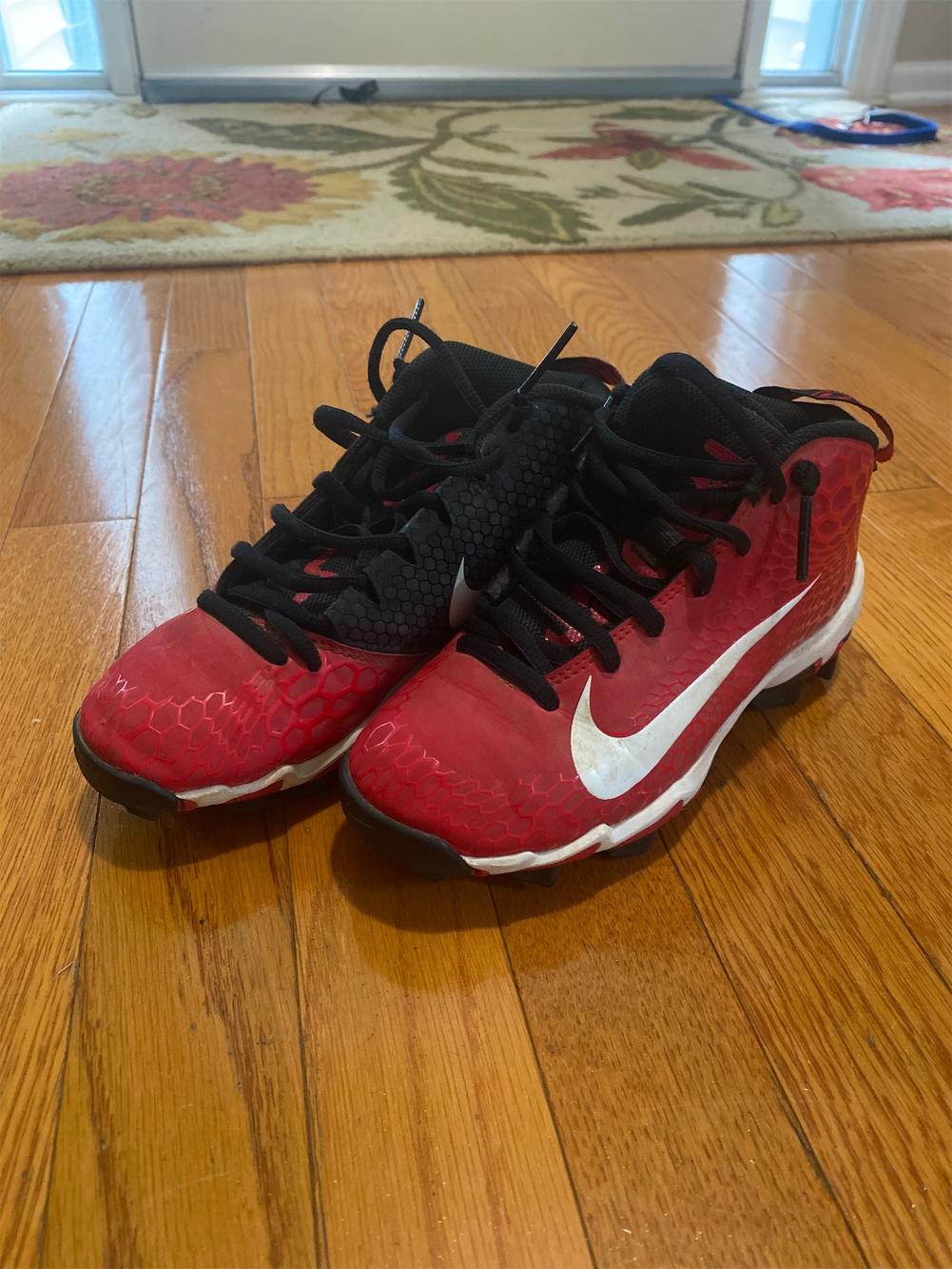 red nike youth baseball cleats