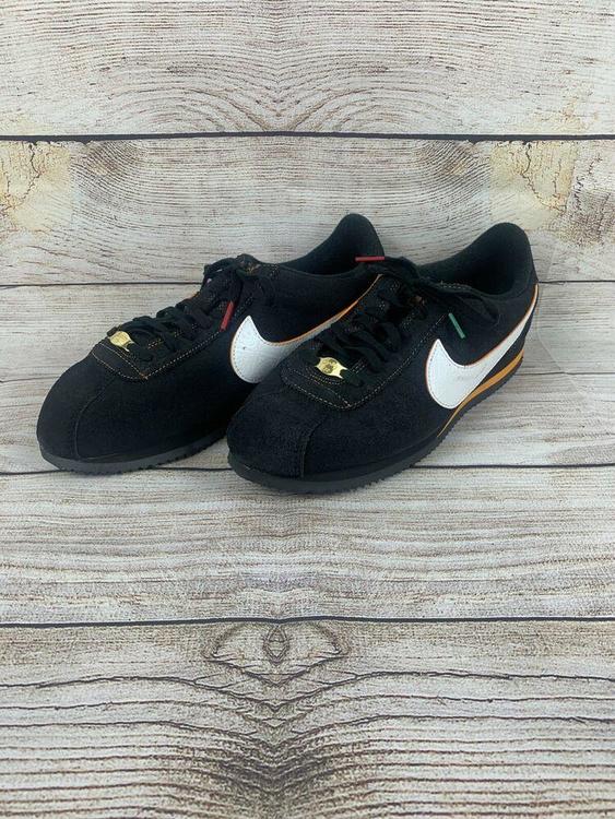 Nike Shoes Free Rn Flyknit 30 Black Volt Running Shoe Poshmark Nike Shoes Free Rn Flyknit 30 Black Volt Running Shoe Poshmark