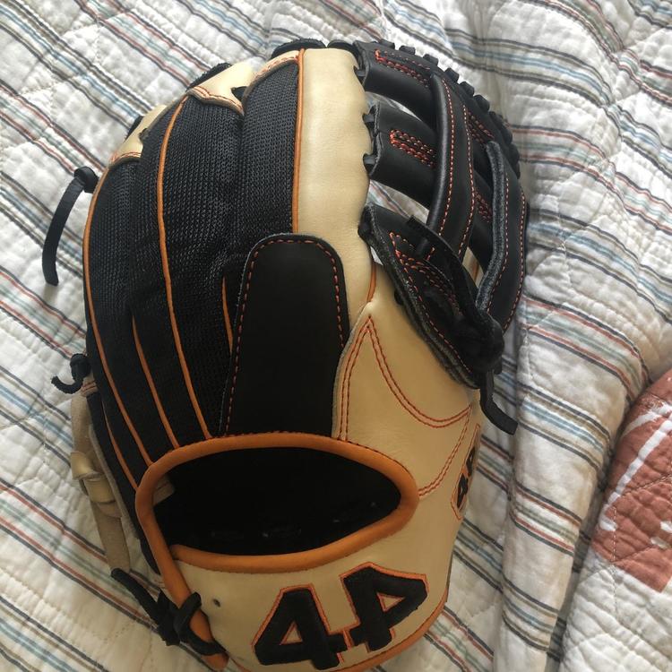 44 Pro 11.5 (kip Palm Liner) Baseball Gloves & Mitts