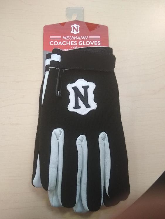 neumann coaches gloves
