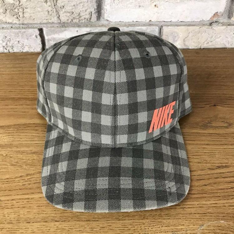 taylormade r15 hat