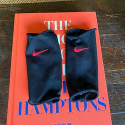 nike shin guard holders