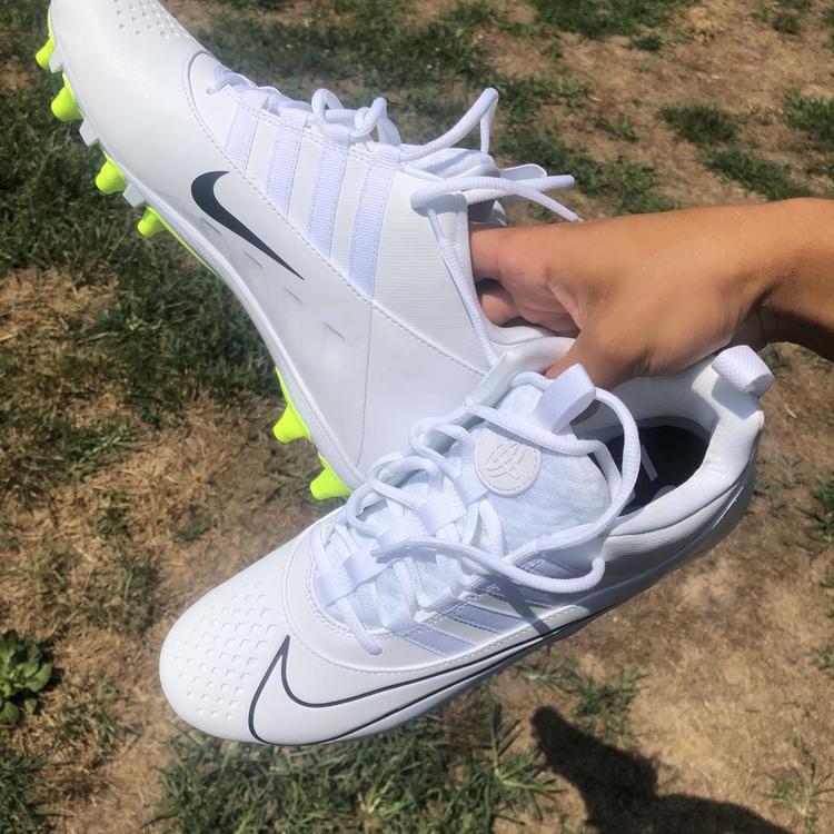 Footjoy Spikeless Golf Shoes Size 10 New without tags in Footjoy Spikeless Golf Shoes Size 10 New without tags in