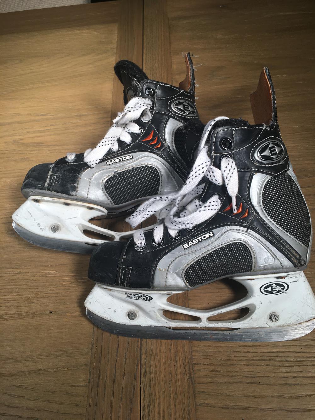 Easton Youth Used Size 1 Hockey Skates