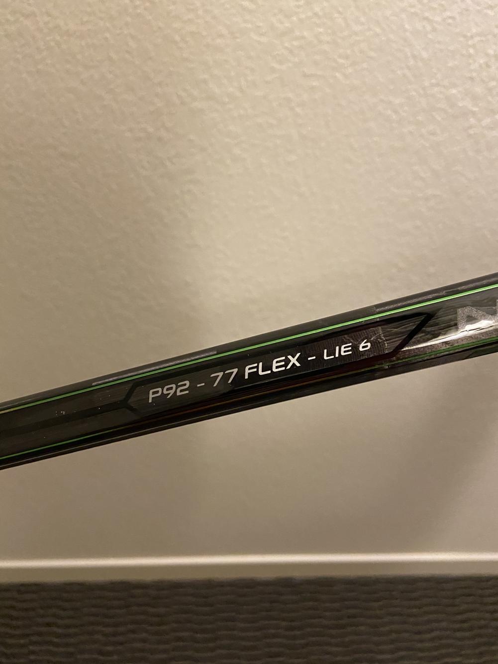 New Bauer Nexus ADV RH Right Handed Hockey Stick Hole In Blade 77 Flex