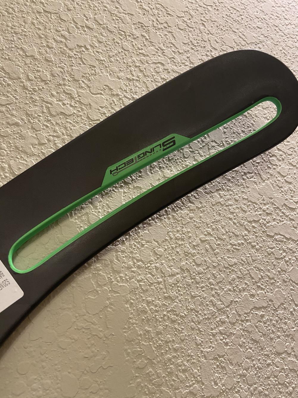 New Bauer Nexus ADV RH Right Handed Hockey Stick Hole In Blade 77 Flex