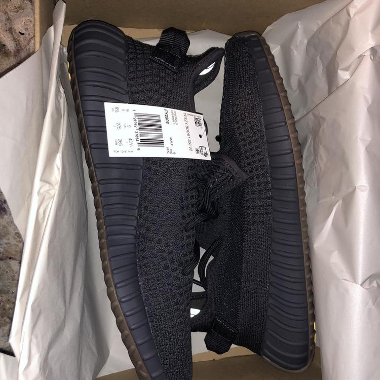 yeezy cinder 9.5