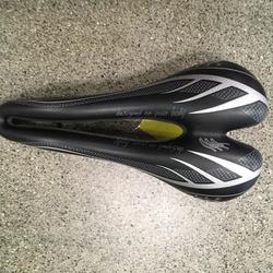 oval concepts 300 saddle
