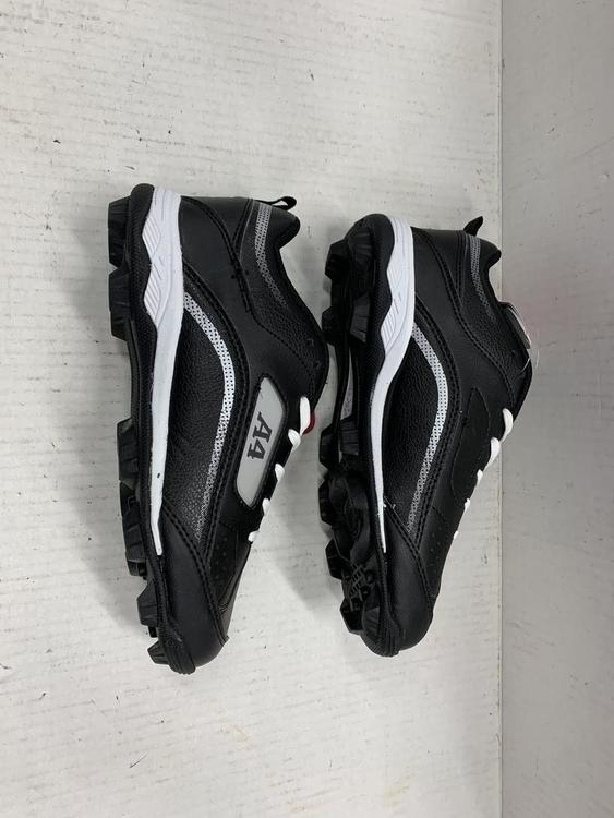 a4 baseball cleats